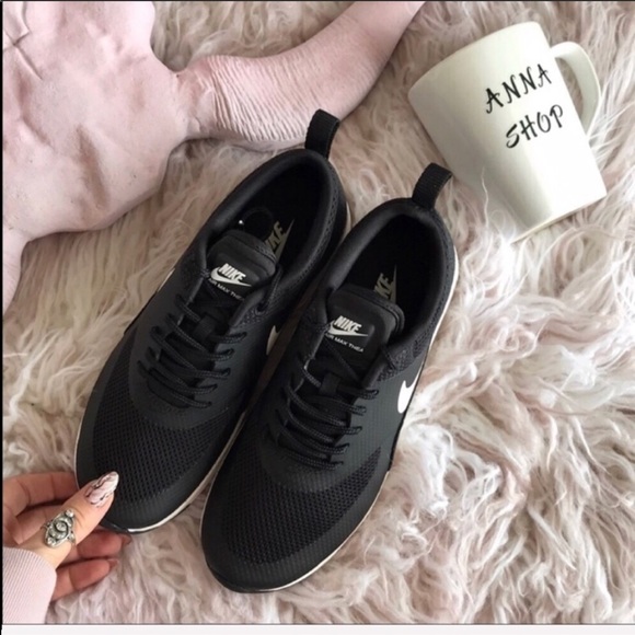 NWT Nike Air Max Thea Black - Picture 5 of 8